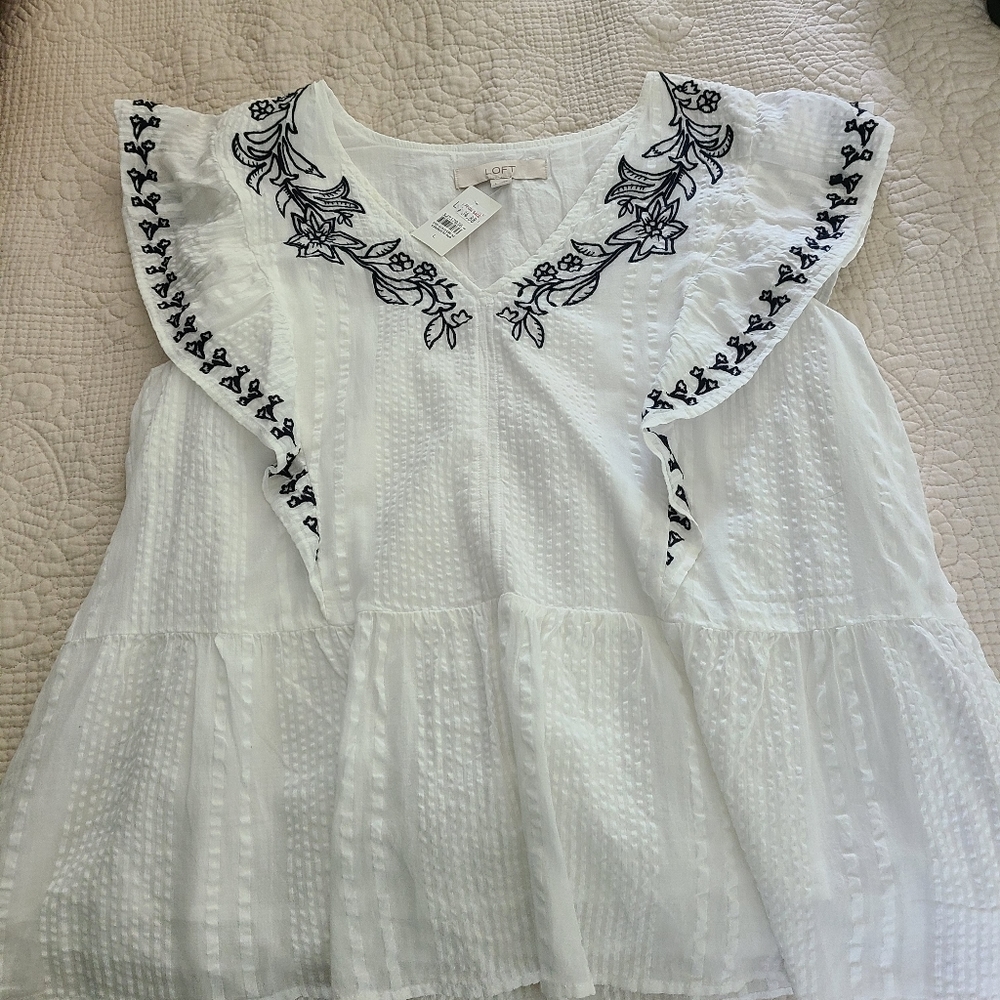 LOFT cap sleeve embroidery top
